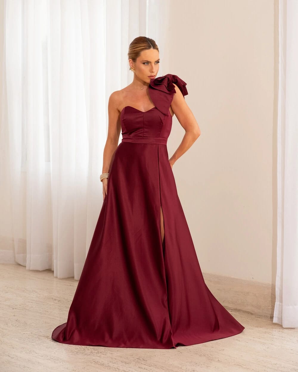 VESTIDO RITA ZEBELINE ACETINADO