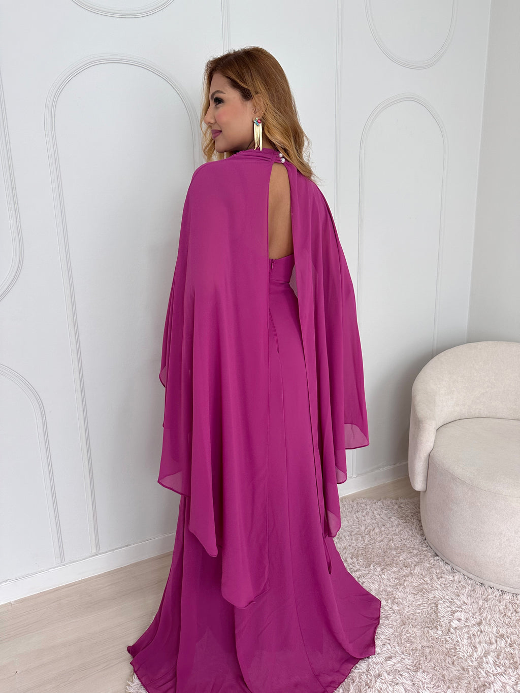 VESTIDO EVA CAPA REMOVÍVEL