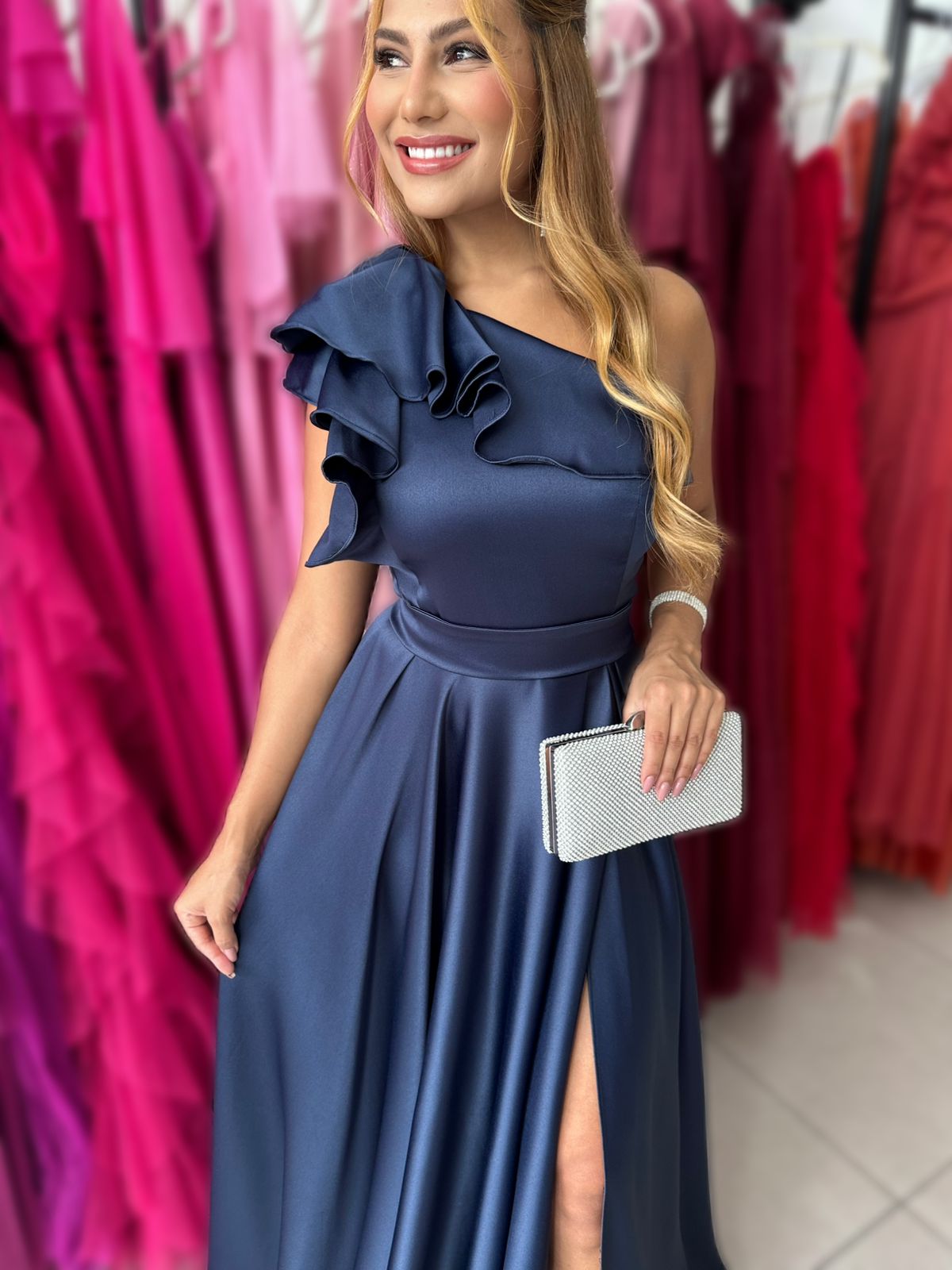 VESTIDO CAPRICHO