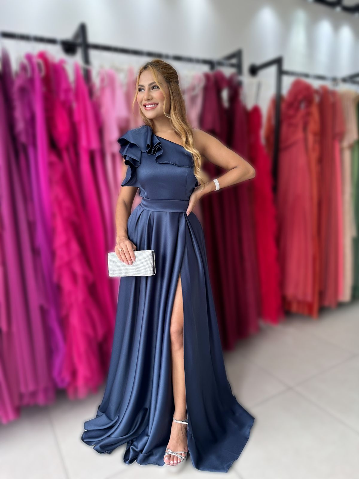 VESTIDO CAPRICHO