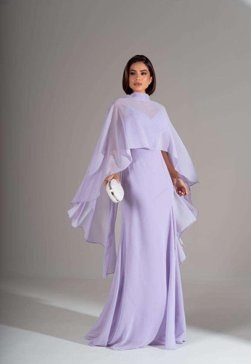 VESTIDO EVA CAPA REMOVÍVEL