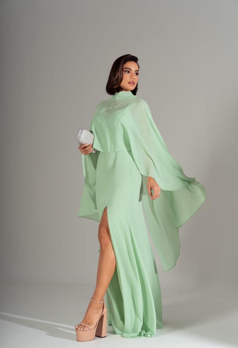 VESTIDO EVA CAPA REMOVÍVEL