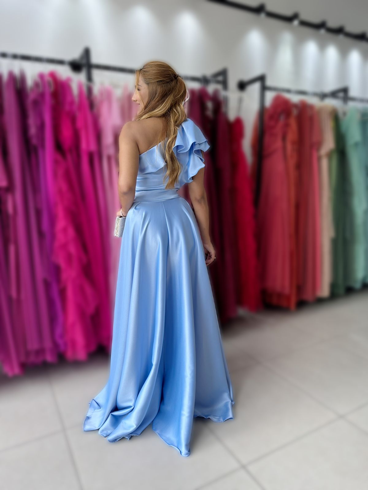VESTIDO CAPRICHO