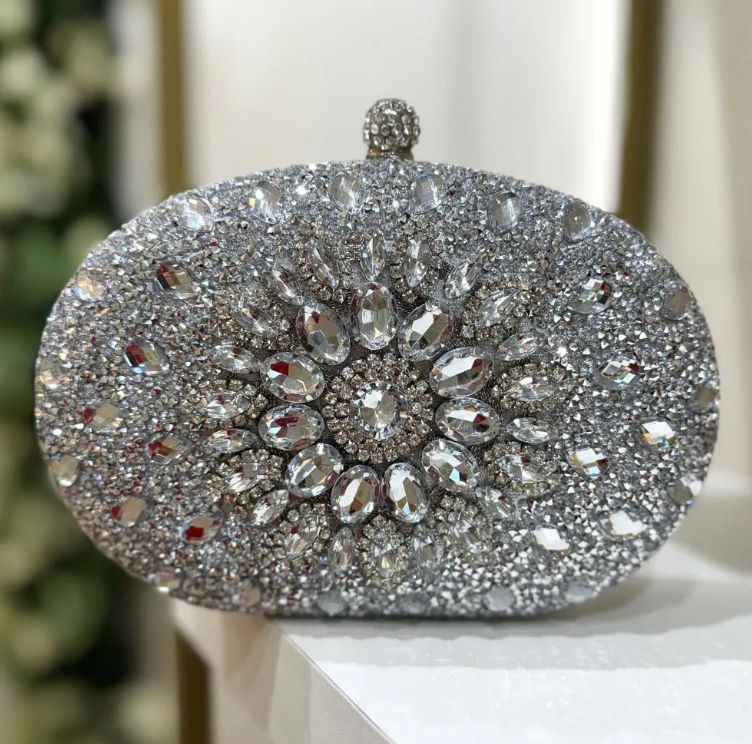 CLUTCH PEDRARIA