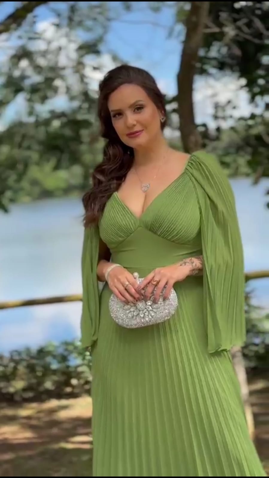 VESTIDO JOYCE CHIFFON PLISSADO