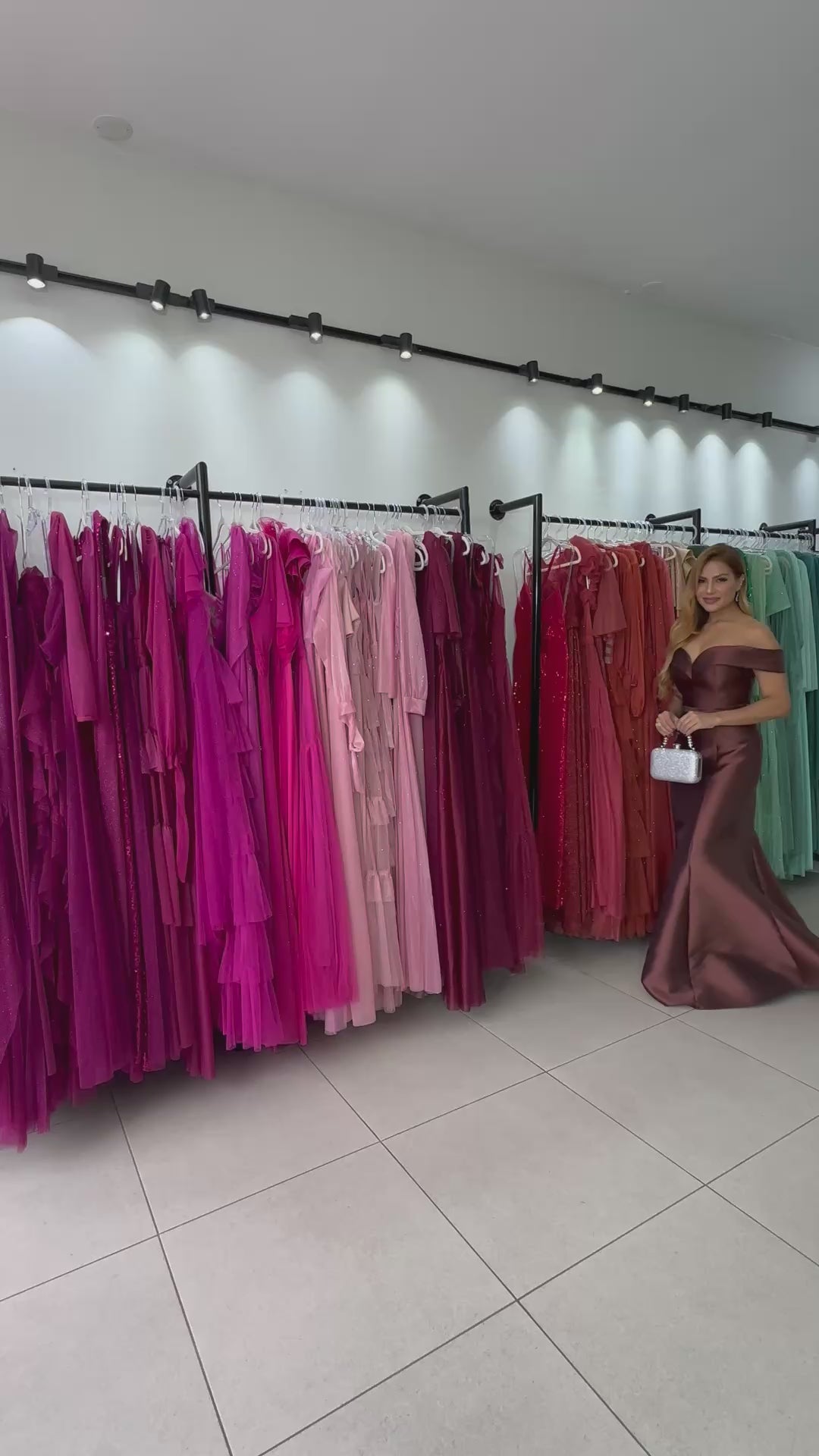 VESTIDO ANASTÁCIA EM ZEBELINE