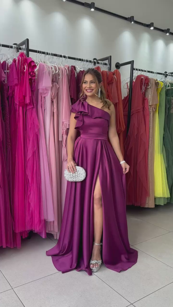 VESTIDO CAPRICHO